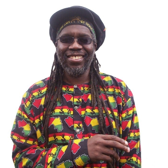Macka B