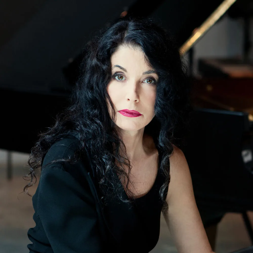 Marielle Labèque