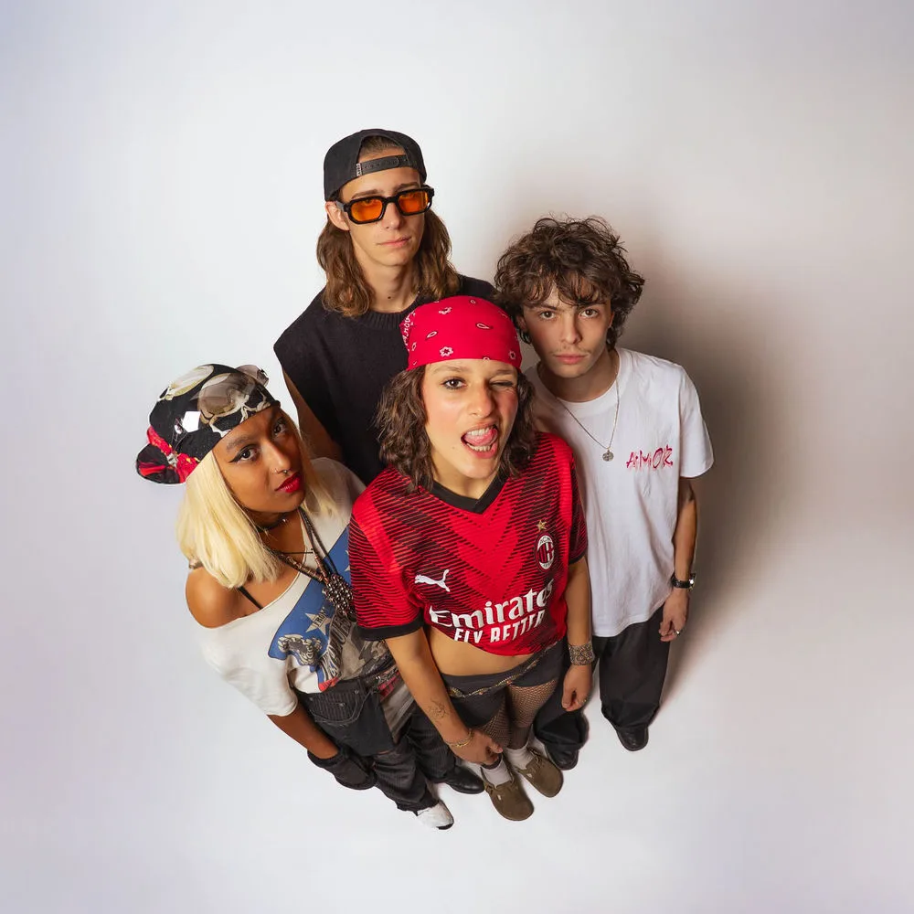 Sala$$