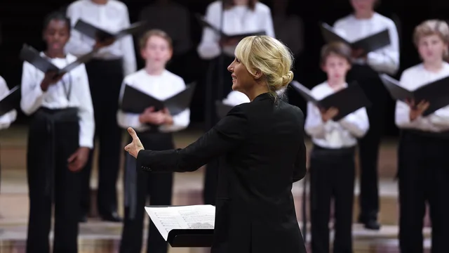 Britten, A Ceremony of Carols / Sofi Jeannin