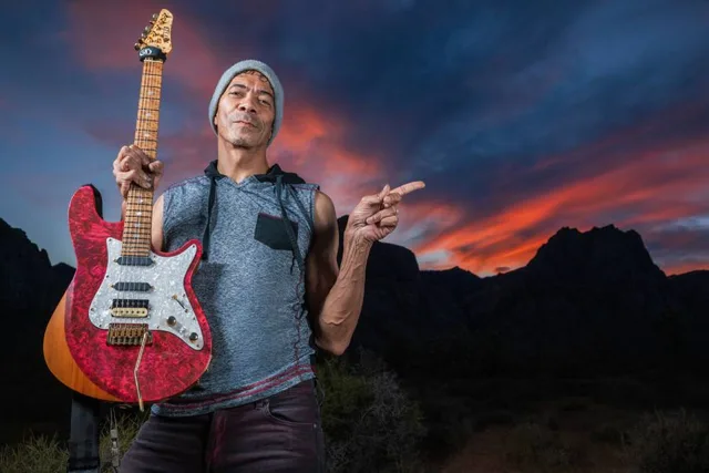Greg Howe