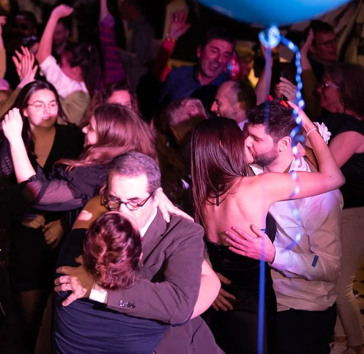 Le Bal s'embrasse - Soirée célibataires
