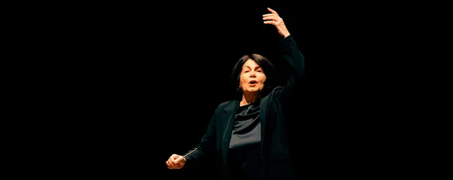 Paris Mozart Orchestra / Claire Gibault / Jiajing Lai