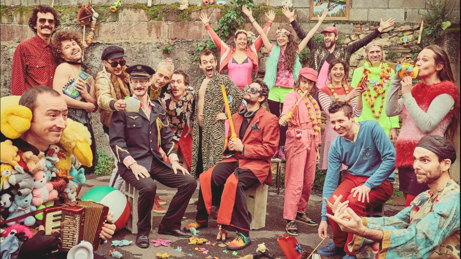 The Very Big Experimental Toubifri Orchestra - 20 ans !